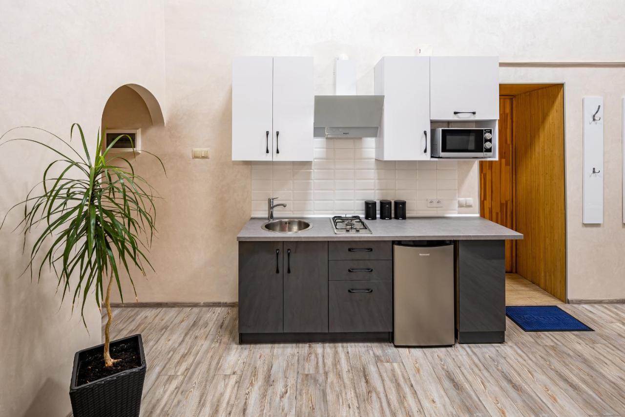 Apartment On Kovzhuna Street Lemberg Exterior foto